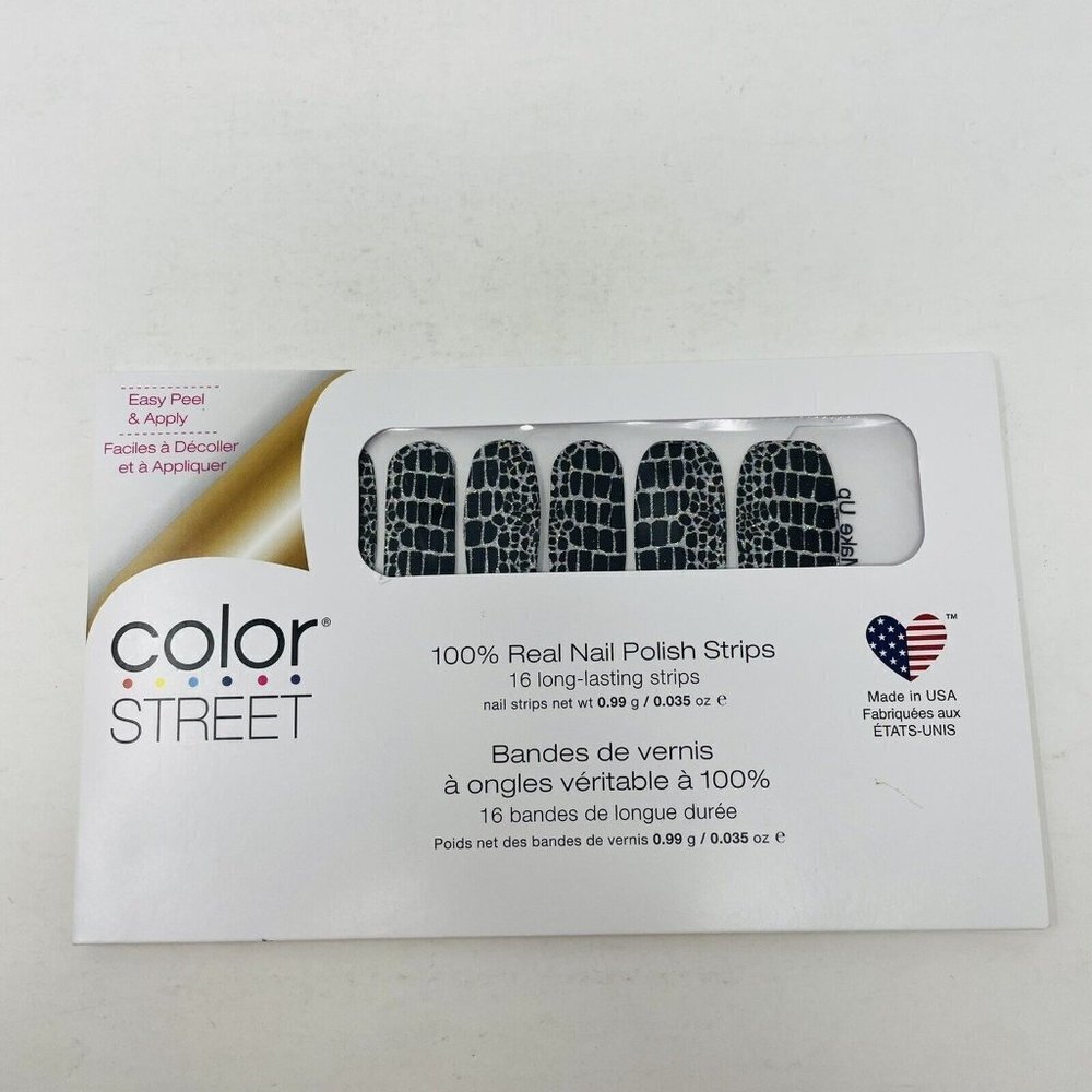 Color Street 100% Nail Polish Strips Hiss and Make Up Glitter Design RETIRED